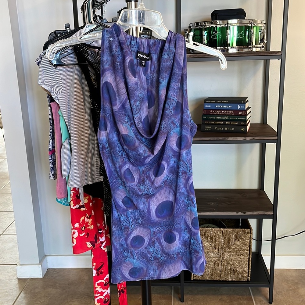 Bebe stretchy top XS